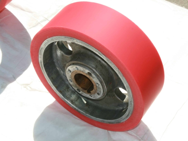 Drive Wheel Covered rolls